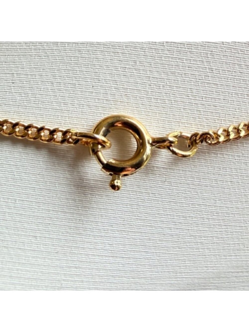Vintage Amber Gold Scarab Necklace Genuine Stone Pendant 1970s - Picture 9 of 9